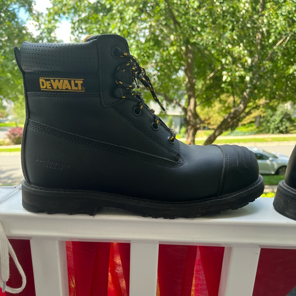 DeWalt Steel-Toe Work Boots - Black